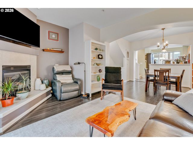 8730 Sw 147TH Ter 102, Beaverton, OR 97007