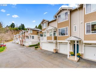 8730 Sw 147TH Ter 102, Beaverton, OR 97007