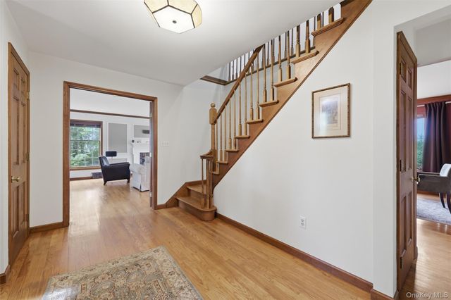 13 Spy Glass Lane, Staatsburg, NY 12580