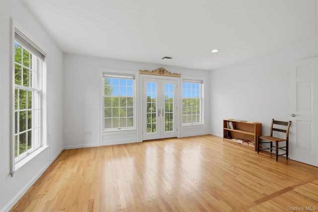 13 Spy Glass Lane, Staatsburg, NY 12580