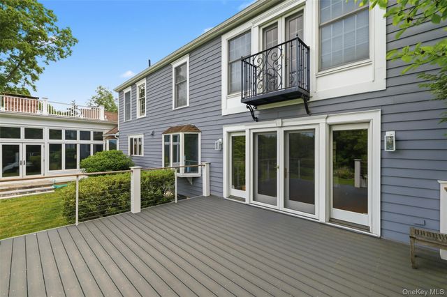 13 Spy Glass Lane, Staatsburg, NY 12580