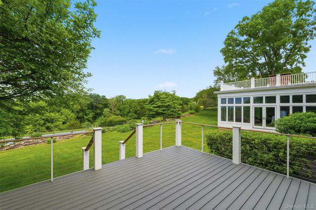 13 Spy Glass Lane, Staatsburg, NY 12580