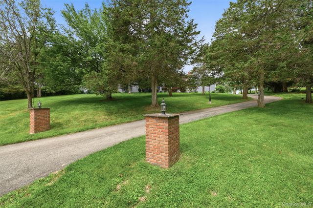 13 Spy Glass Lane, Staatsburg, NY 12580