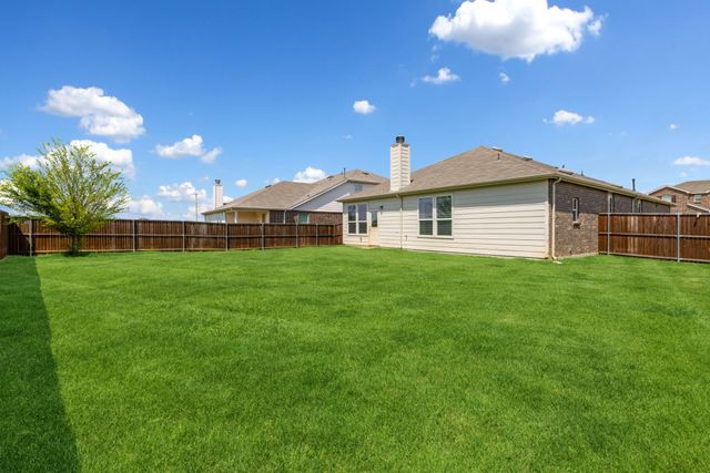 2913 Cash Place, Aubrey, TX 76227