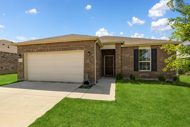 2913 Cash Place, Aubrey, TX 76227
