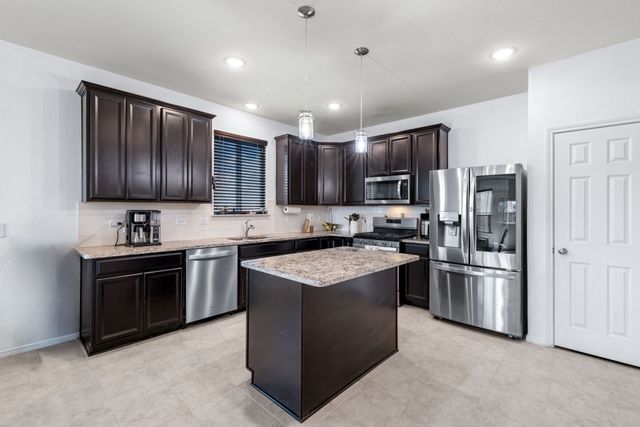 2913 Cash Place, Aubrey, TX 76227