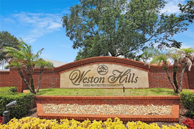 2741 WILSHIRE ROAD, Clermont, FL 34714