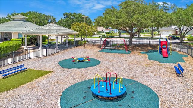 2741 WILSHIRE ROAD, Clermont, FL 34714