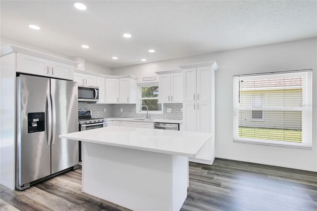 2741 WILSHIRE ROAD, Clermont, FL 34714
