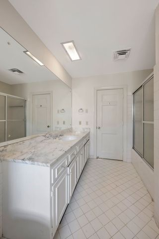 4353 Chickering Ln, Nashville, TN 37215