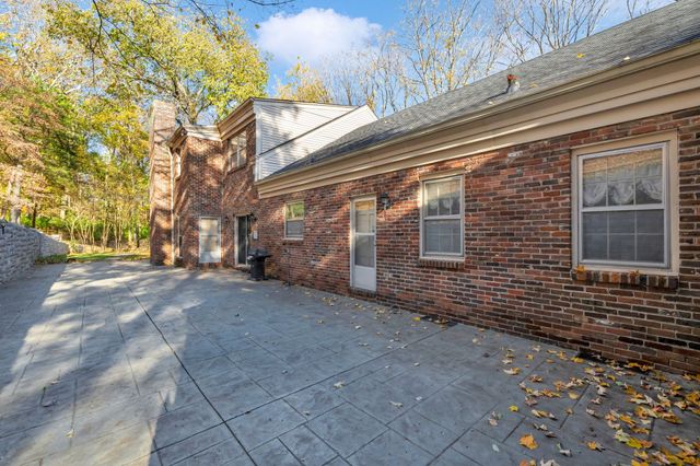 4353 Chickering Ln, Nashville, TN 37215