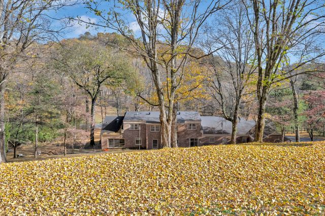 4353 Chickering Ln, Nashville, TN 37215