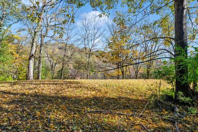 4353 Chickering Ln, Nashville, TN 37215