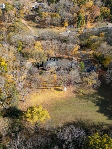 4353 Chickering Ln, Nashville, TN 37215