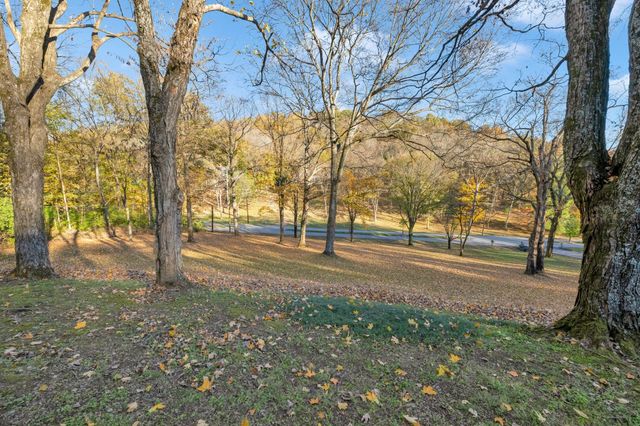 4353 Chickering Ln, Nashville, TN 37215