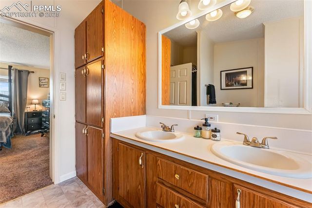 23750 Jayhawk Avenue, Colorado Springs, CO 80928