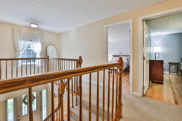 8 Joan Avenue, Hudson, NH 03051