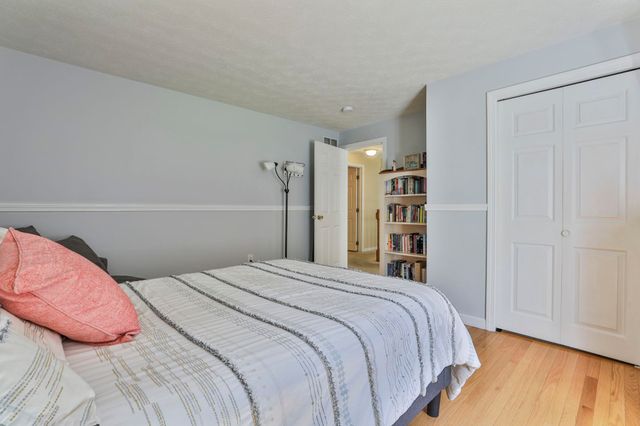 8 Joan Avenue, Hudson, NH 03051