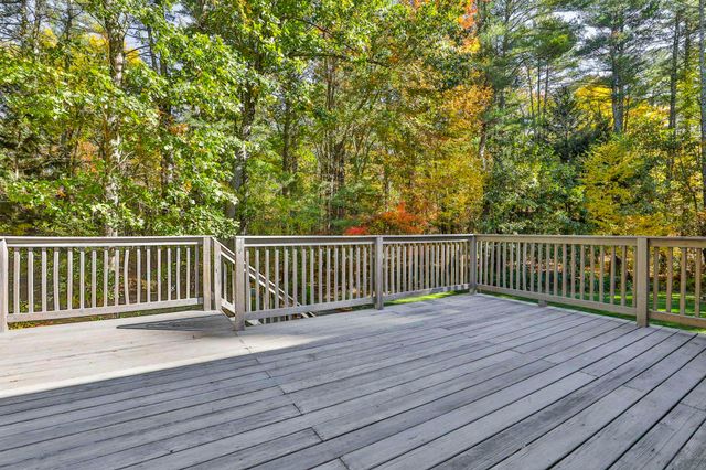 8 Joan Avenue, Hudson, NH 03051