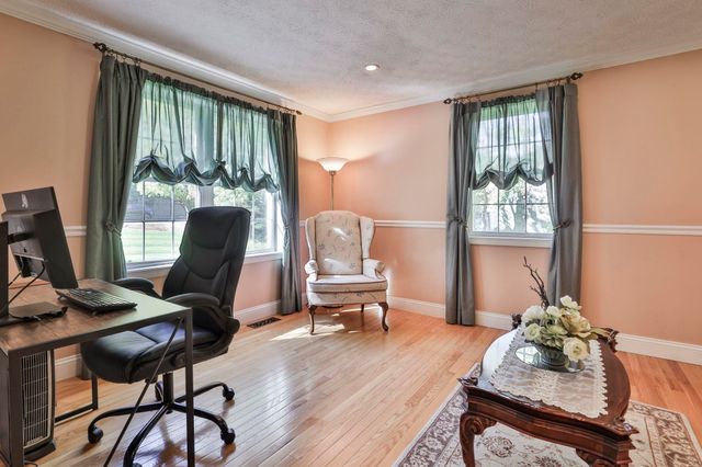 8 Joan Avenue, Hudson, NH 03051