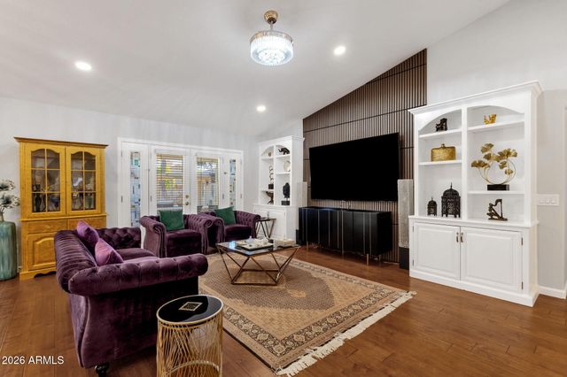 5333 W DUBLIN Court, Chandler, AZ 85226