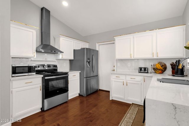 5333 W DUBLIN Court, Chandler, AZ 85226