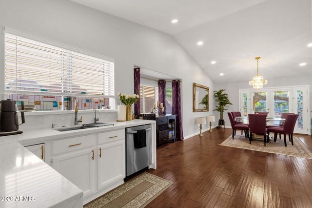 5333 W DUBLIN Court, Chandler, AZ 85226