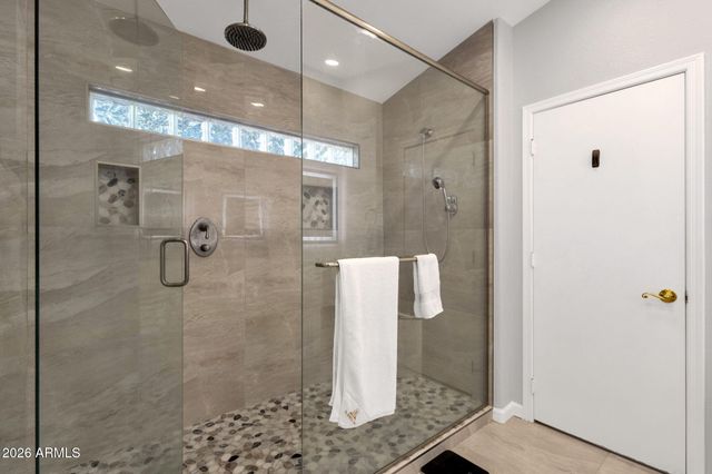 5333 W DUBLIN Court, Chandler, AZ 85226