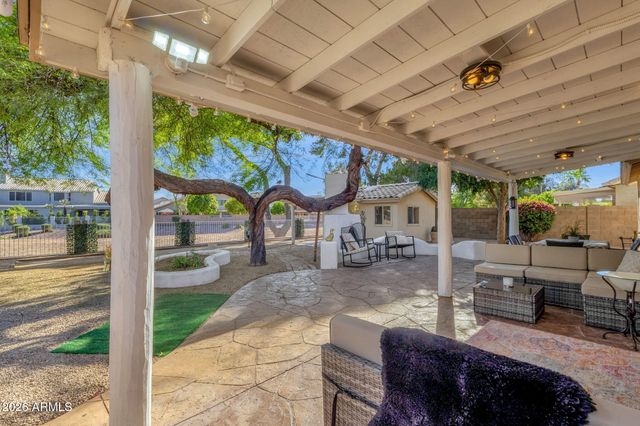 5333 W DUBLIN Court, Chandler, AZ 85226