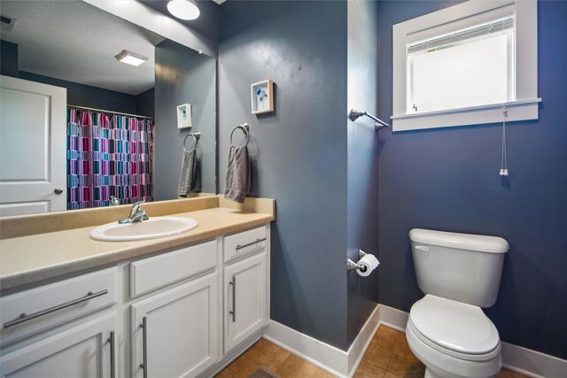 4864 NE Milligan Lane, Ankeny, IA 50021