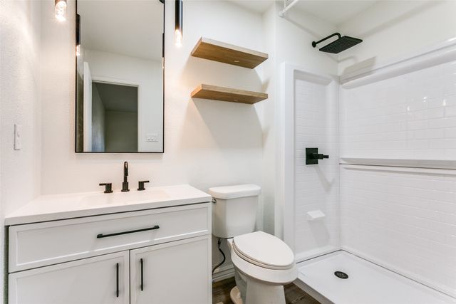 2501 Cherry Blossom Lane, Bedford, TX 76021