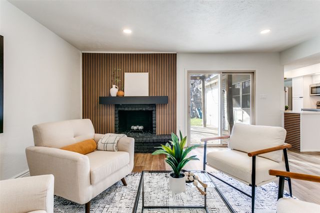 2501 Cherry Blossom Lane, Bedford, TX 76021