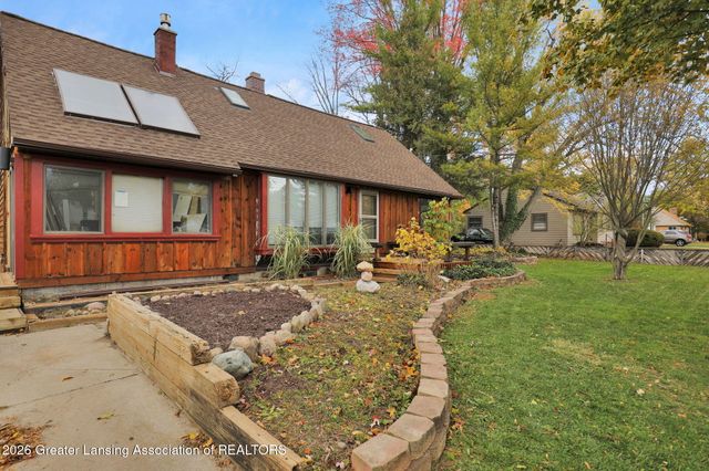 1515 Linden Street, East Lansing, MI 48823