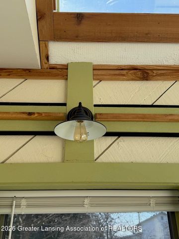 1515 Linden Street, East Lansing, MI 48823