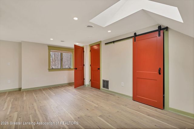 1515 Linden Street, East Lansing, MI 48823