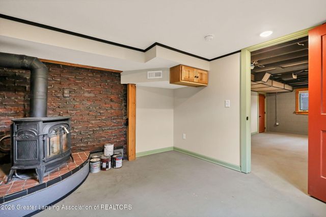 1515 Linden Street, East Lansing, MI 48823