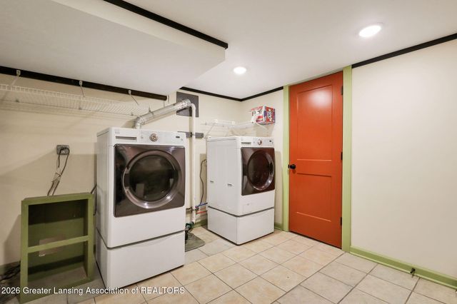 1515 Linden Street, East Lansing, MI 48823