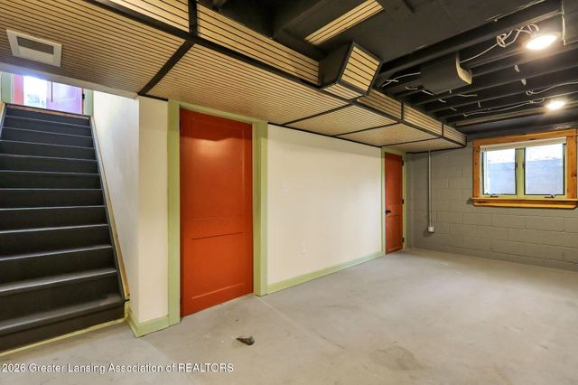 1515 Linden Street, East Lansing, MI 48823