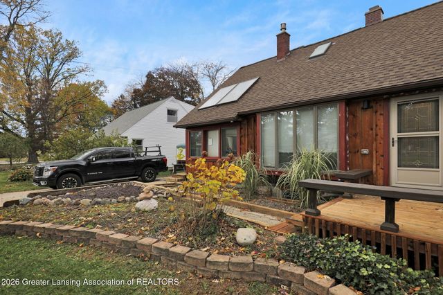 1515 Linden Street, East Lansing, MI 48823