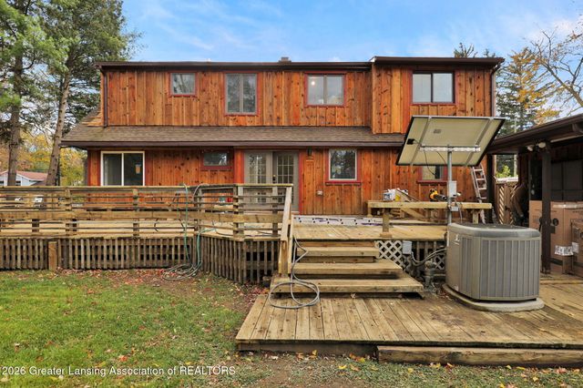 1515 Linden Street, East Lansing, MI 48823