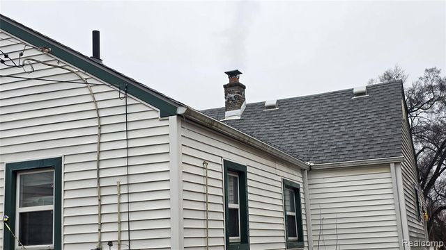 7220 Toepfer Road, Warren, MI 48091