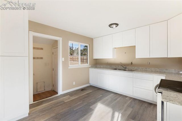 410 N Baldwin Street, Woodland Park, CO 80863