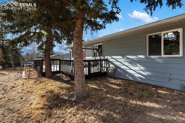 410 N Baldwin Street, Woodland Park, CO 80863