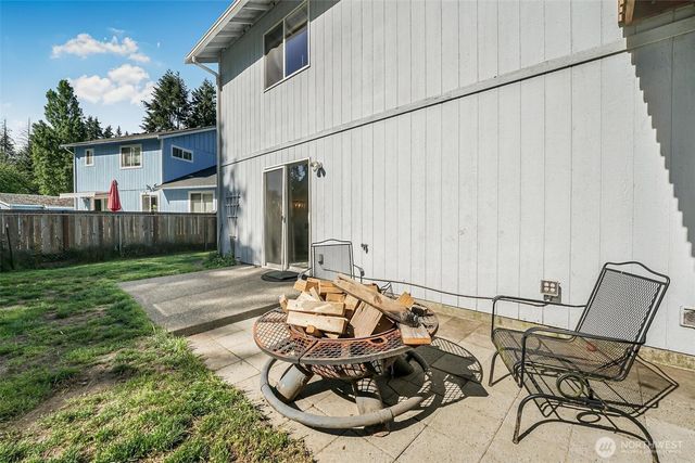11502 205th Ave E, Bonney Lake, WA 98391