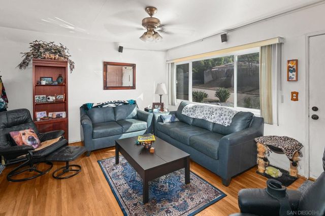 3650 Niblick Dr, La Mesa, CA 91941