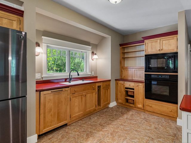 163 Chapin Road, Essex, VT 05452