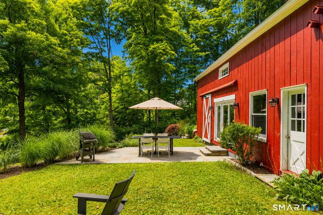 100 Shortwoods Road, New Fairfield, CT 06812