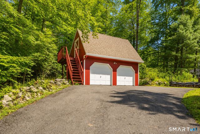 100 Shortwoods Road, New Fairfield, CT 06812