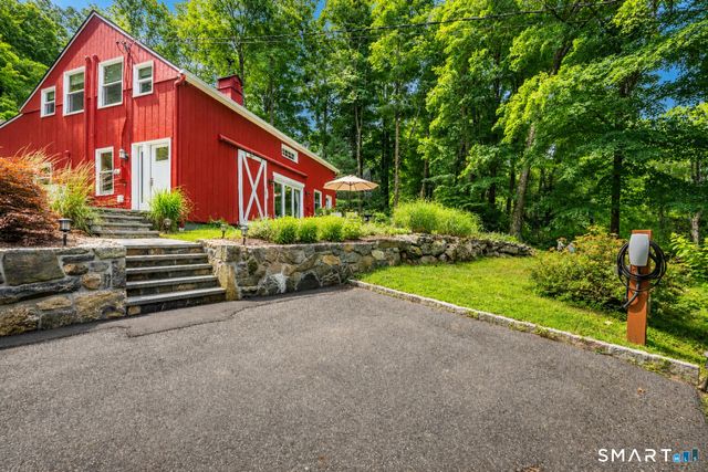100 Shortwoods Road, New Fairfield, CT 06812