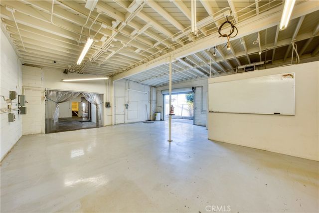 4643 W Rosecrans, Hawthorne, CA 90250